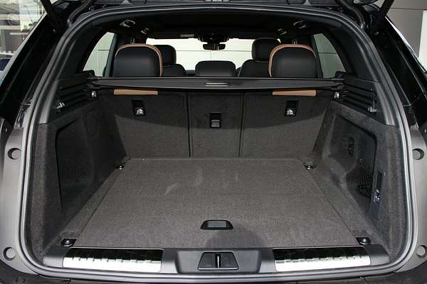 2025 Land Rover Range Rover Sport D250 Dynamic SE L461