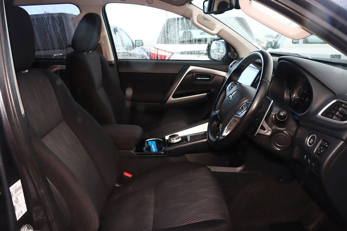 2021 Mitsubishi Pajero Sport GLS QF
