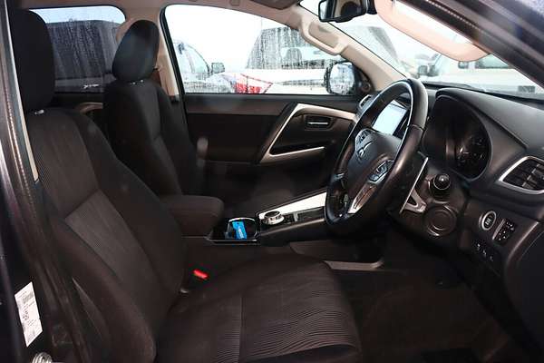2021 Mitsubishi Pajero Sport GLS QF
