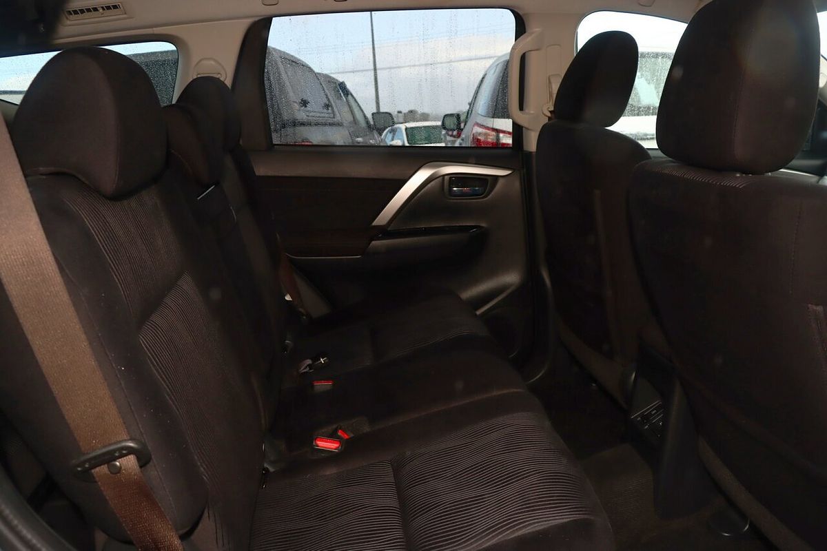 2021 Mitsubishi Pajero Sport GLS QF