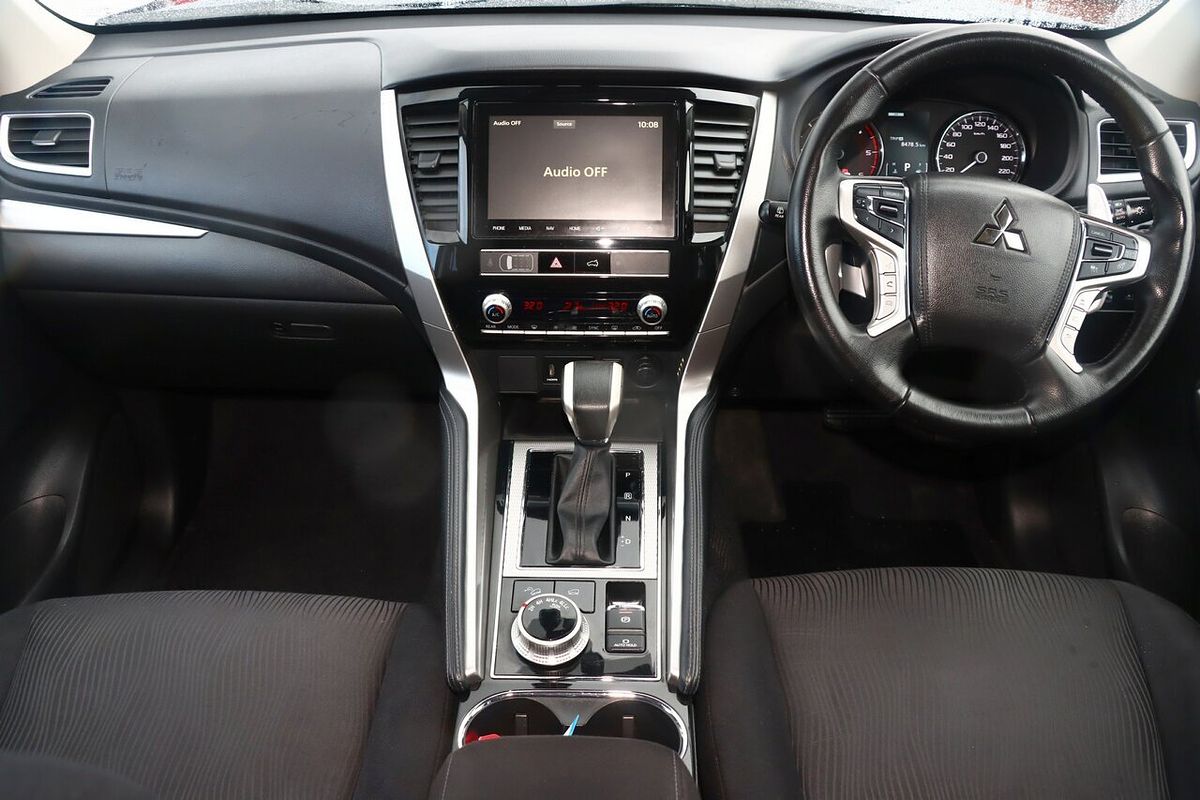 2021 Mitsubishi Pajero Sport GLS QF