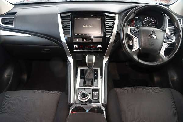 2021 Mitsubishi Pajero Sport GLS QF