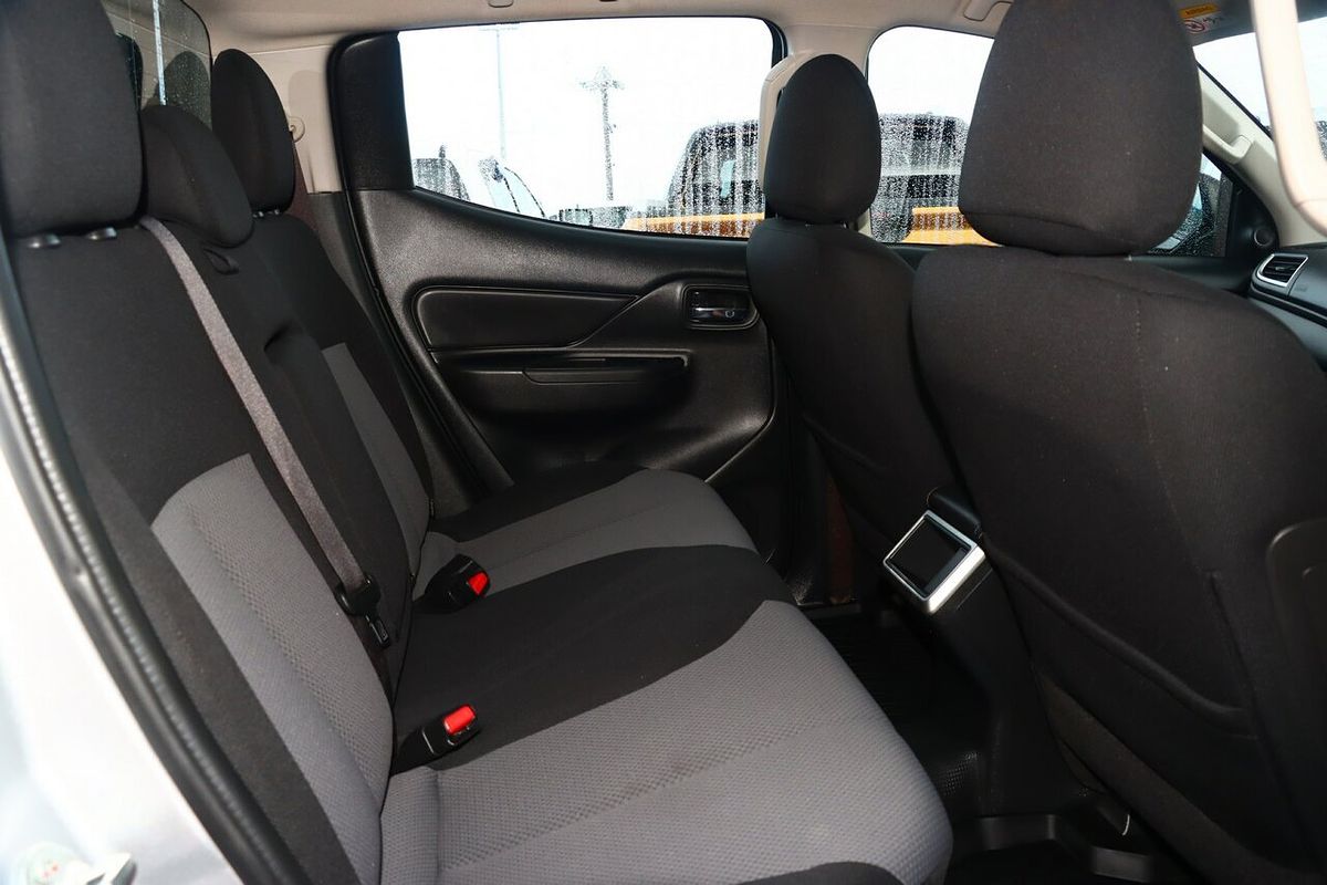 2022 Mitsubishi Triton GLX+ MR 4X4