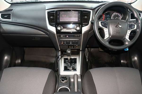 2022 Mitsubishi Triton GLX+ MR 4X4
