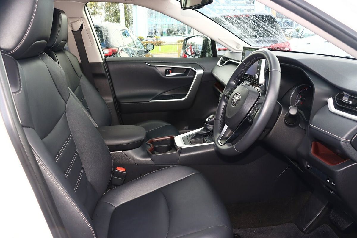 2020 Toyota RAV4 Cruiser MXAA52R