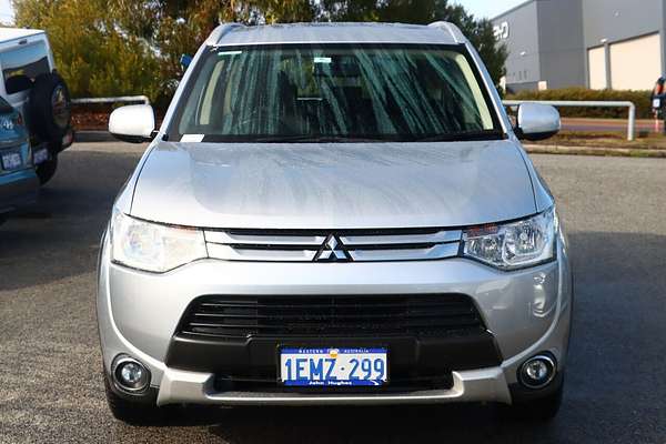 2014 Mitsubishi Outlander ES ZJ