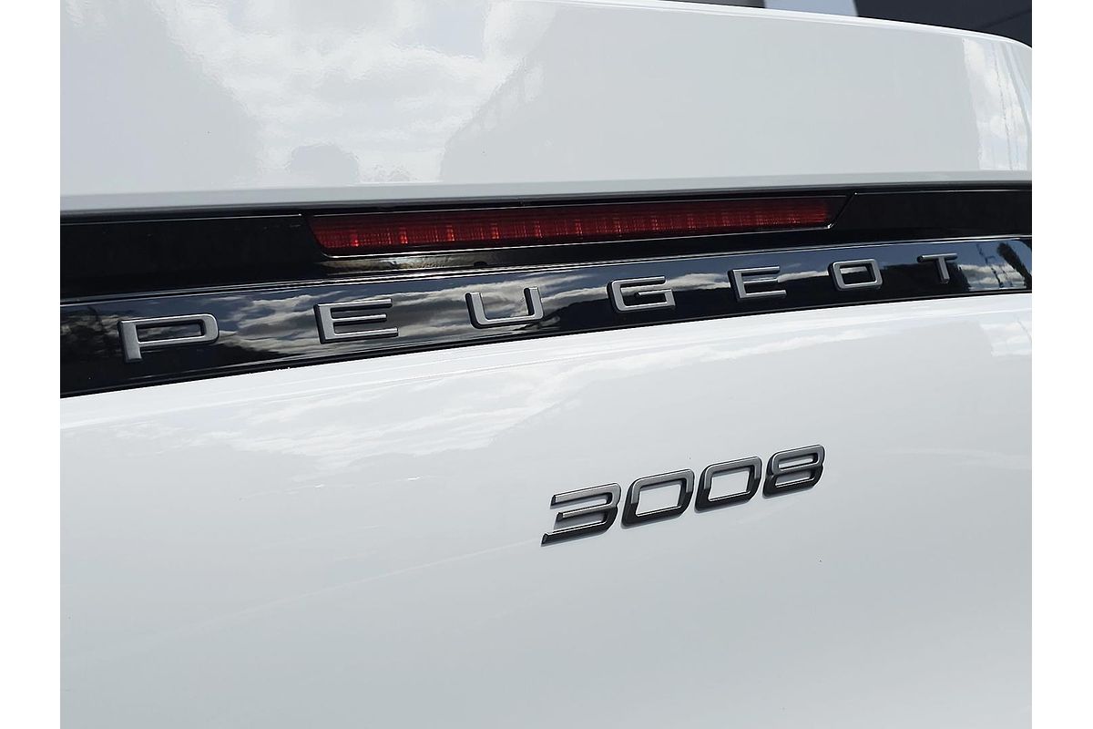 2025 Peugeot 3008 GT Premium Hybrid P64