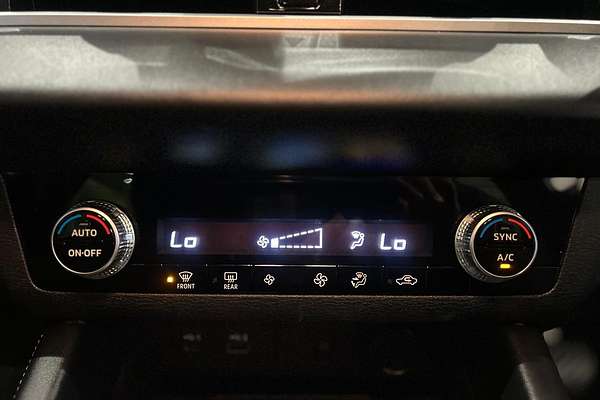 2021 Mitsubishi Outlander LS ZM