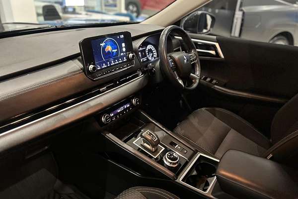 2021 Mitsubishi Outlander LS ZM