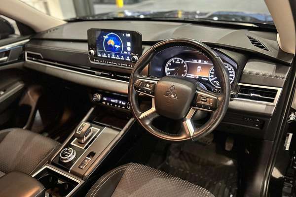 2021 Mitsubishi Outlander LS ZM