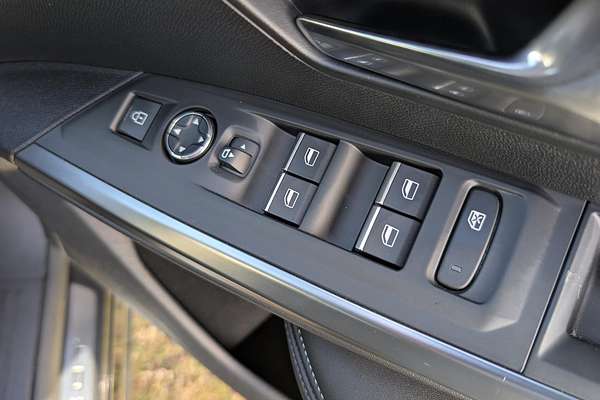 2025 Peugeot 3008 GT Premium Hybrid P64