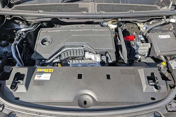 2025 Peugeot 3008 GT Premium Hybrid P64