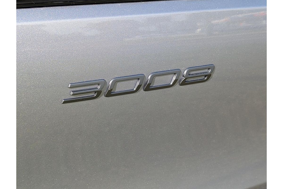 2025 Peugeot 3008 Allure Hybrid P64