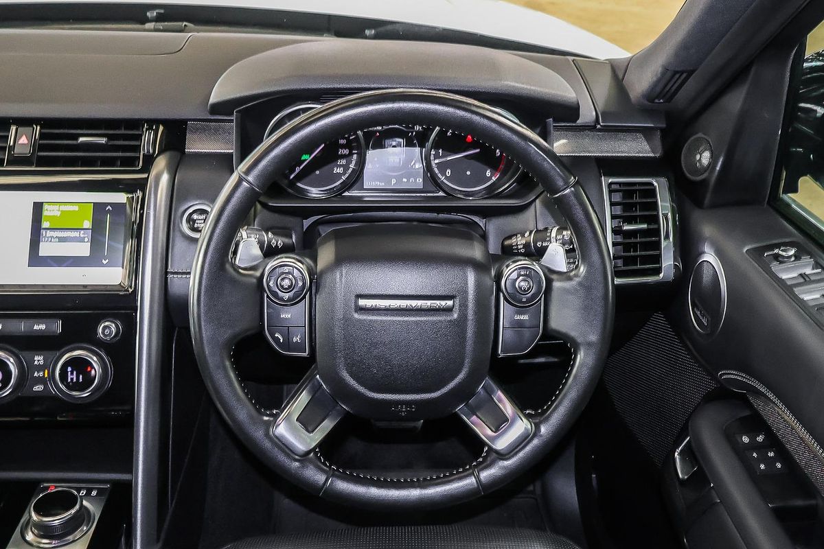 2017 Land Rover Discovery TD6 HSE Series 5
