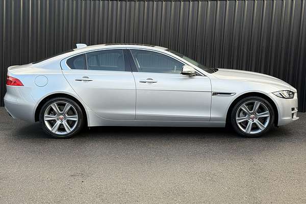 2016 Jaguar XE 25t Prestige X760