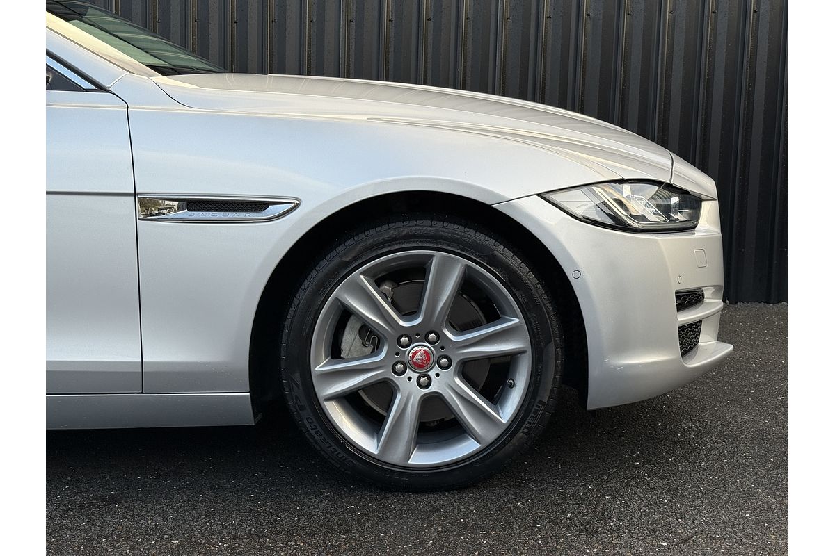2016 Jaguar XE 25t Prestige X760