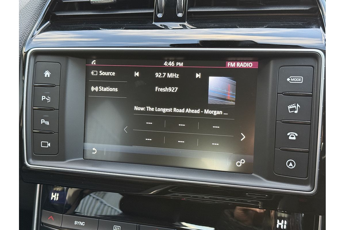 2016 Jaguar XE 25t Prestige X760