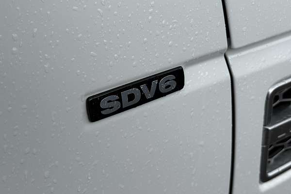 2014 Land Rover Discovery SDV6 HSE Series 4