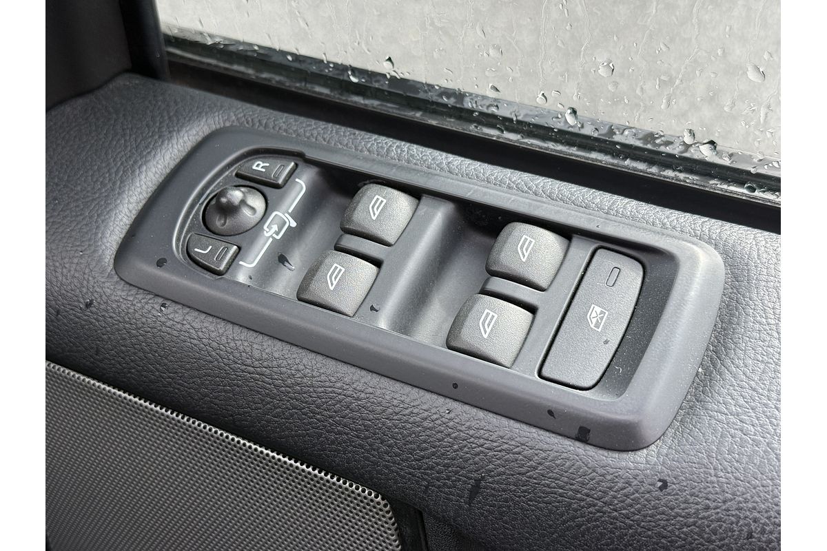 2014 Land Rover Discovery SDV6 HSE Series 4