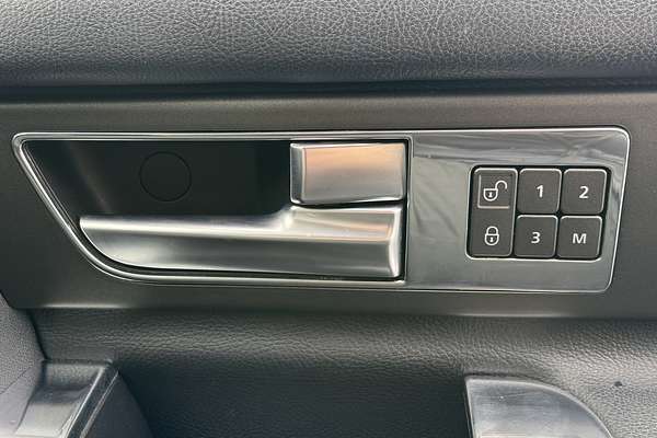 2014 Land Rover Discovery SDV6 HSE Series 4