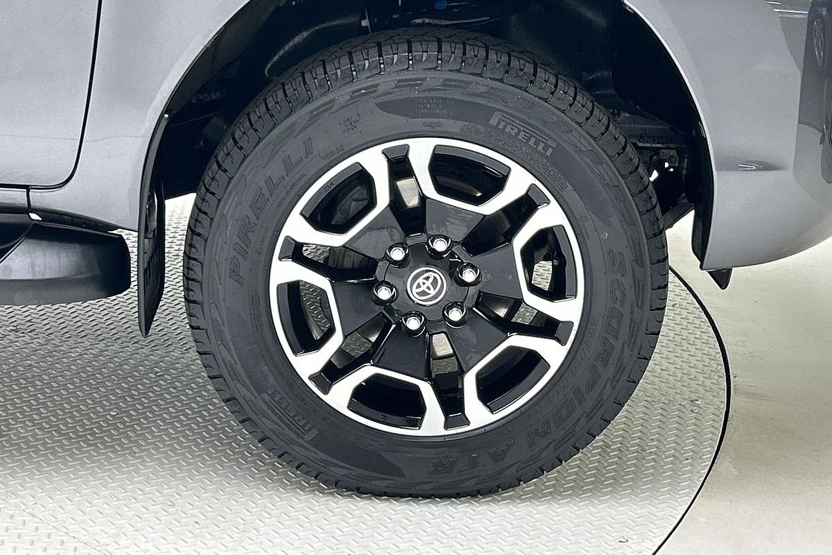 2022 Toyota Hilux SR5 GUN126R 4X4