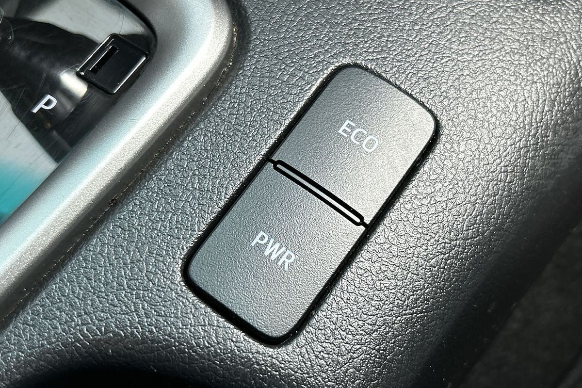 2022 Toyota Hilux SR5 GUN126R 4X4