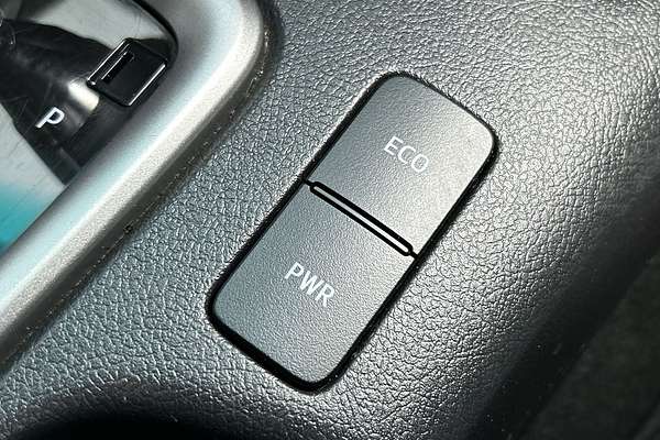 2022 Toyota Hilux SR5 GUN126R 4X4