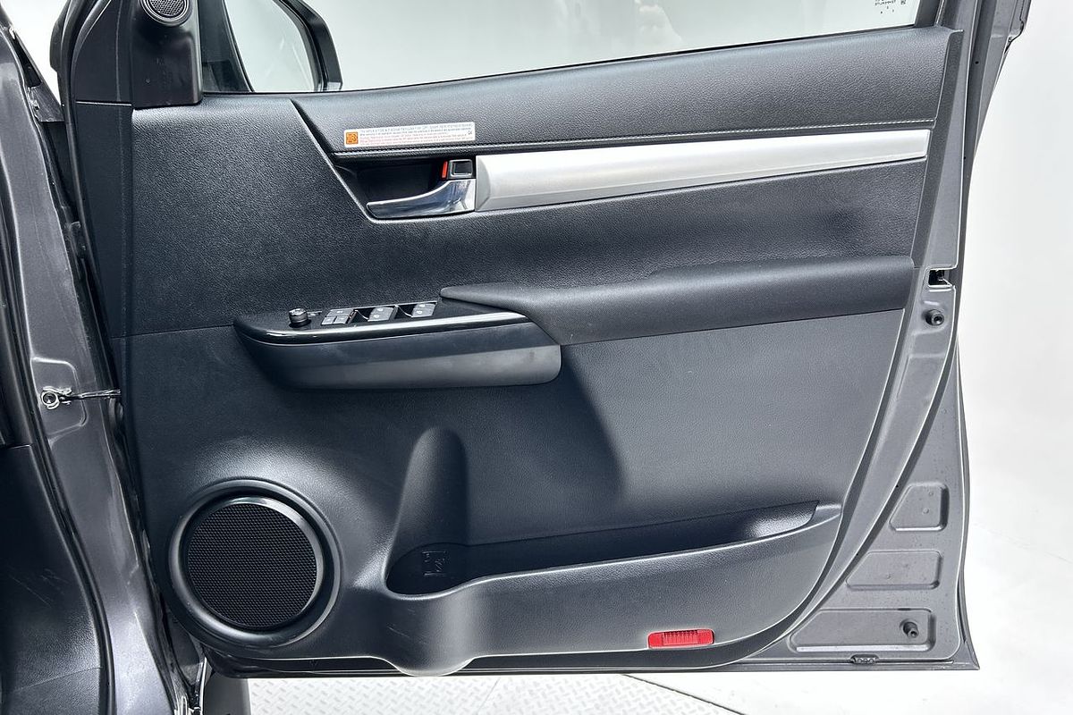 2022 Toyota Hilux SR5 GUN126R 4X4