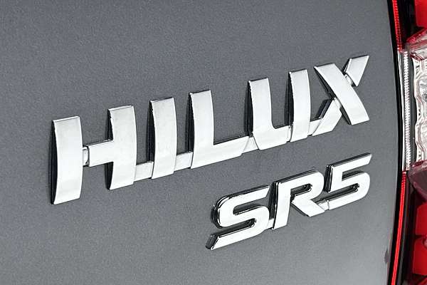 2022 Toyota Hilux SR5 GUN126R 4X4