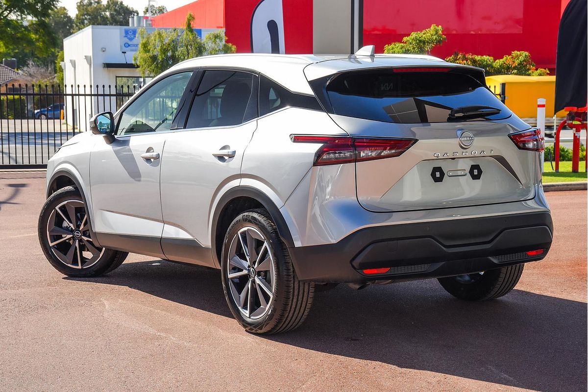 2024 Nissan QASHQAI ST-L J12