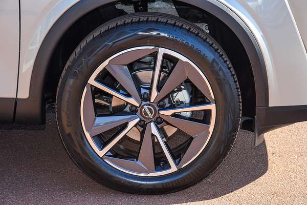 2024 Nissan QASHQAI ST-L J12