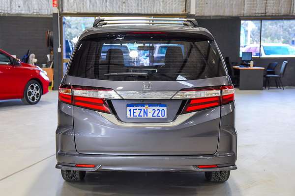 2016 Honda Odyssey VTi-L 5th Gen
