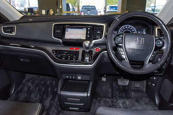 2016 Honda Odyssey VTi-L 5th Gen
