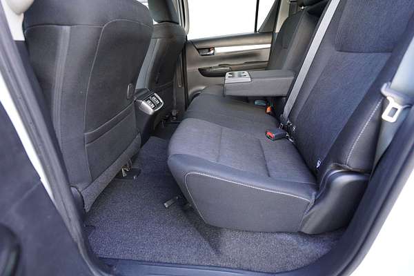 2021 Toyota Hilux 4x4 Hilux 4x4 SR5 2.8L T Diesel Automatic Double Cab