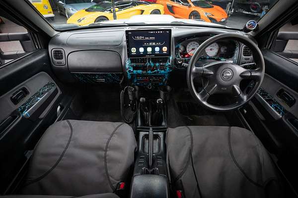 2014 Nissan Navara ST-R D22 4X4