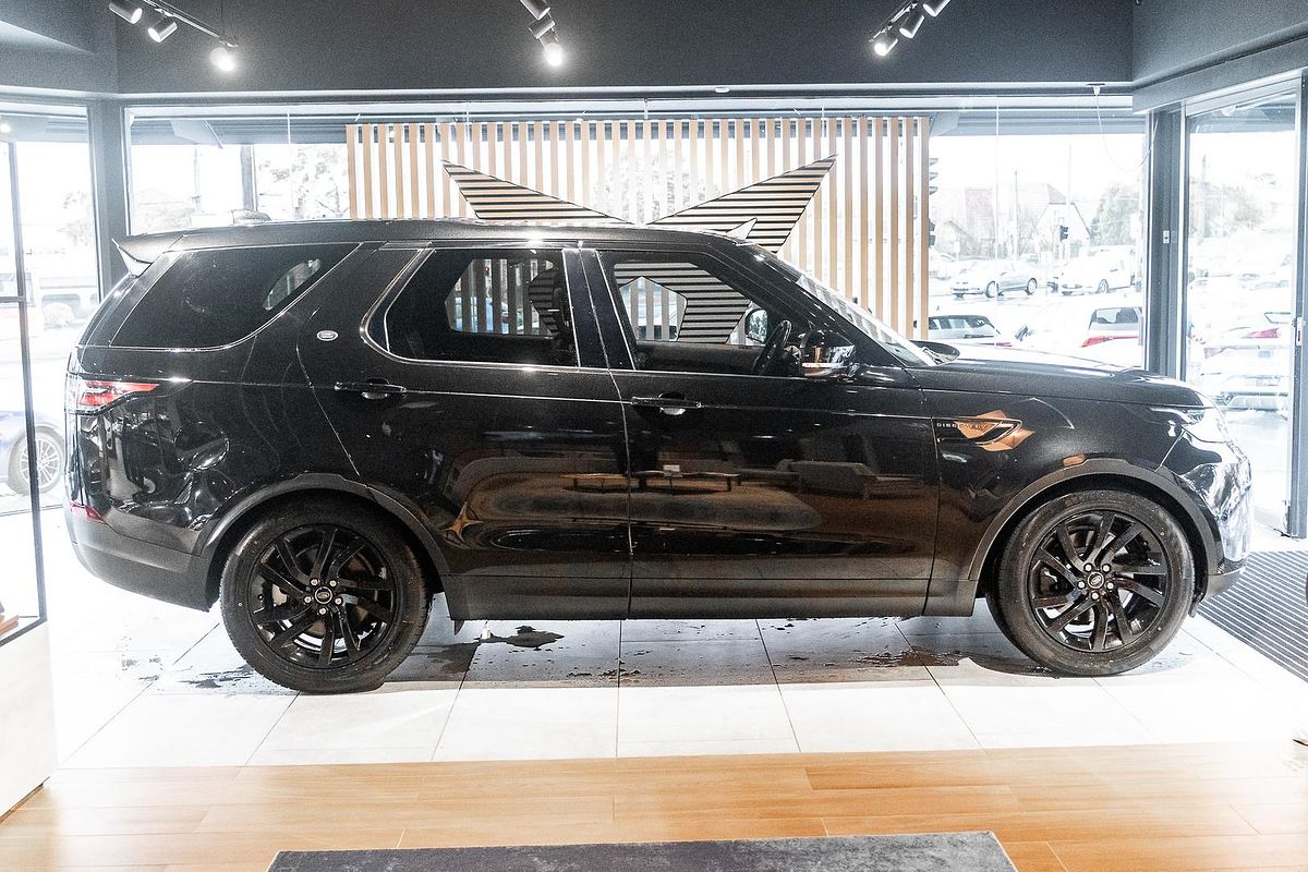 2017 Land Rover Discovery TD6 HSE Series 5