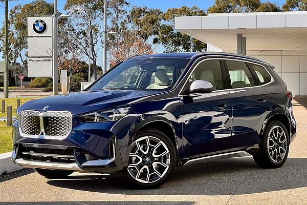 2023 BMW iX1 eDrive20 xLine U11