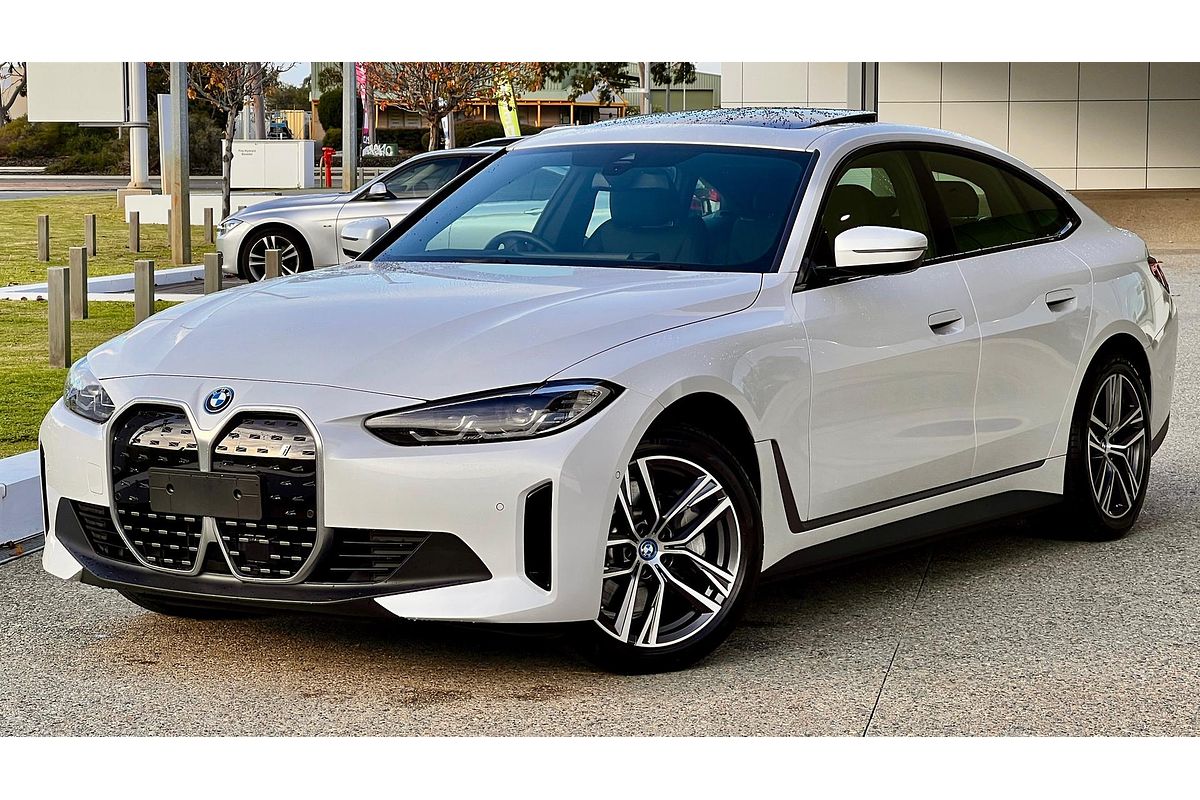 2024 BMW i4 eDrive35 G26