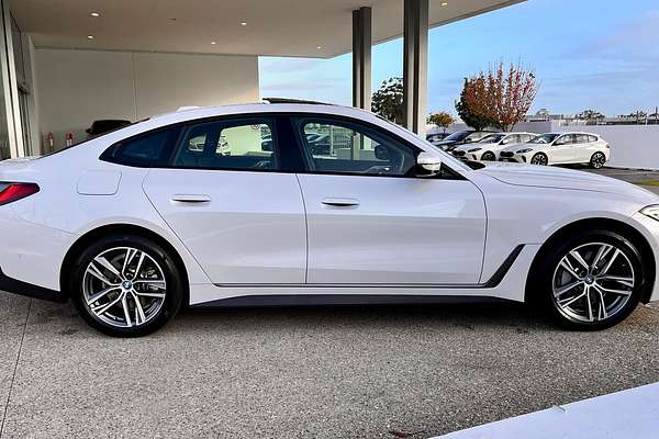 2024 BMW i4 eDrive35 G26