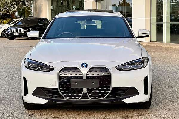 2024 BMW i4 eDrive35 G26