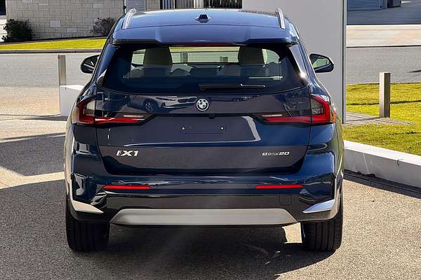 2023 BMW iX1 eDrive20 xLine U11