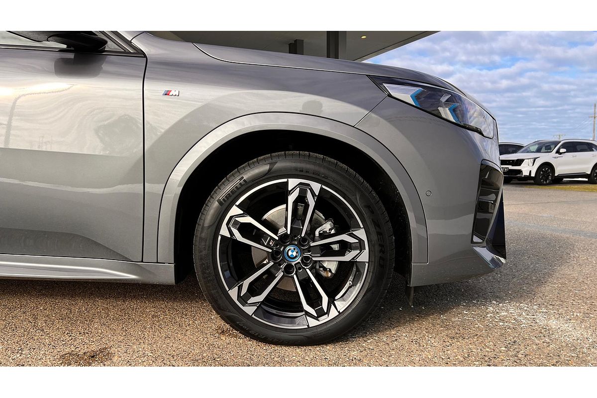 2024 BMW iX2 xDrive30 M Sport U10