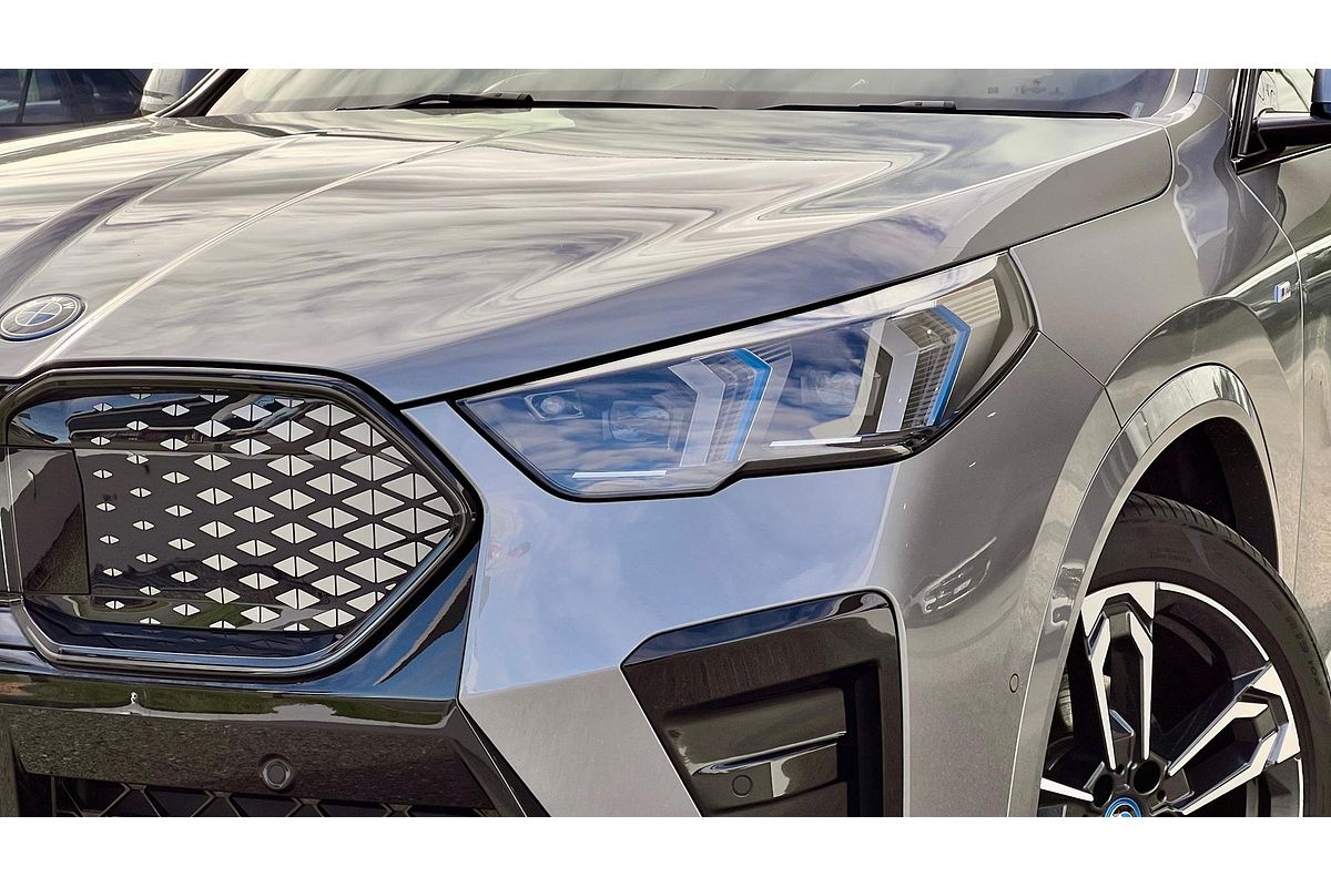 2024 BMW iX2 xDrive30 M Sport U10