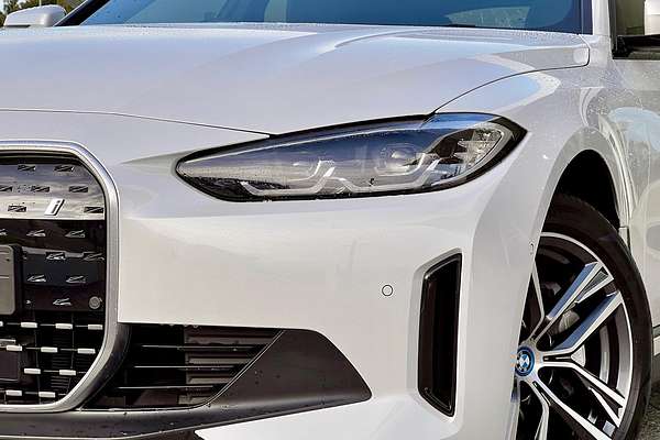 2024 BMW i4 eDrive35 G26