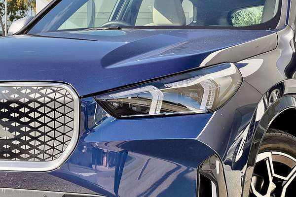 2023 BMW iX1 eDrive20 xLine U11