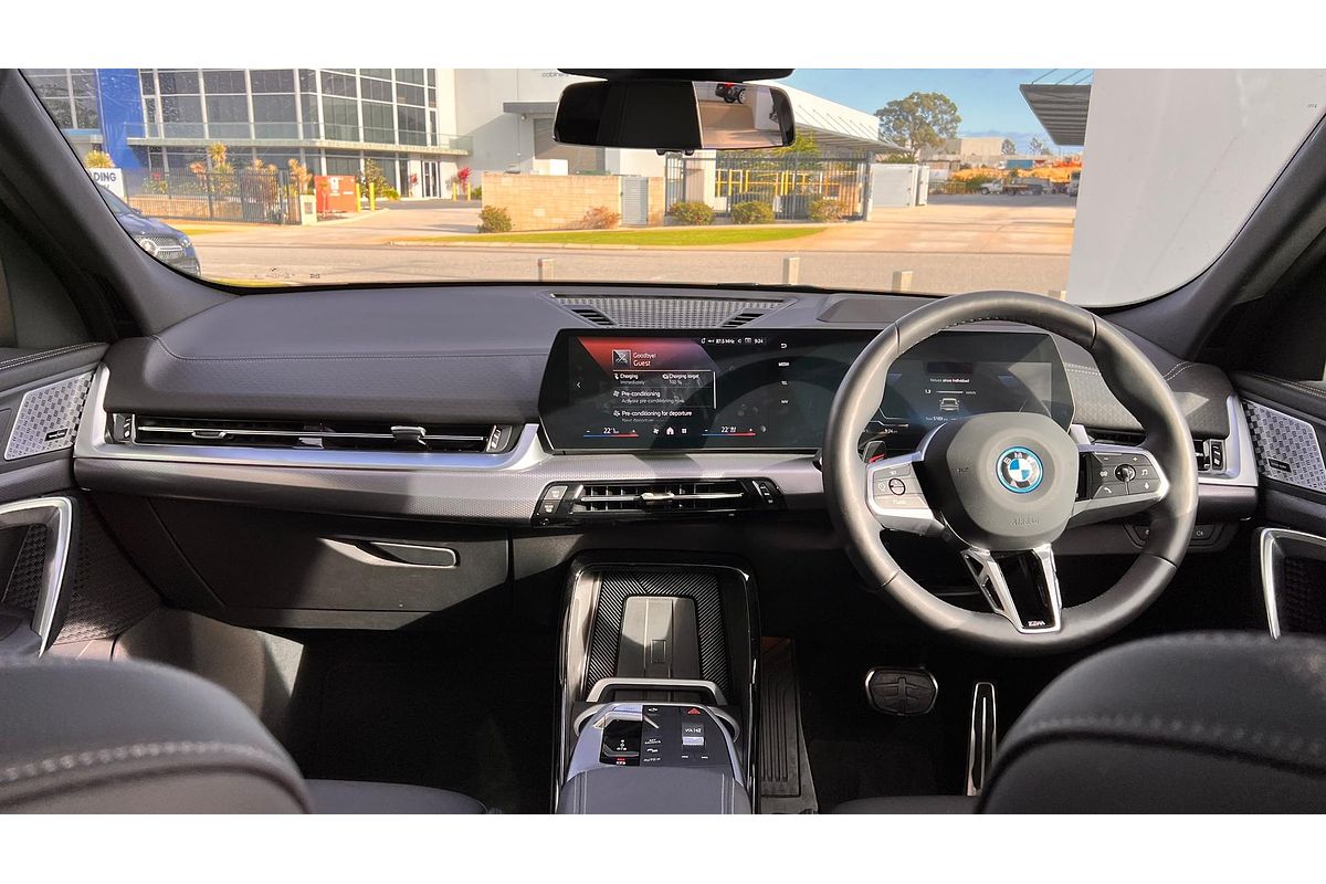 2024 BMW iX2 xDrive30 M Sport U10
