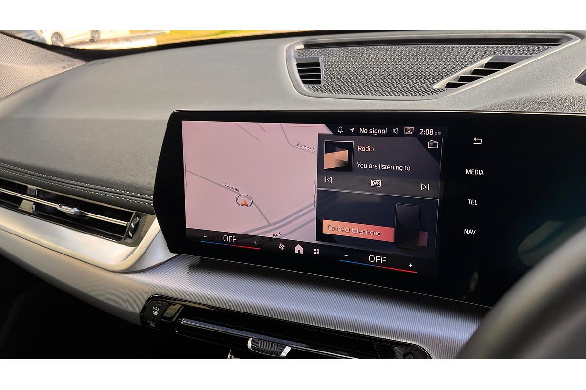 2024 BMW iX1 eDrive20 xLine U11