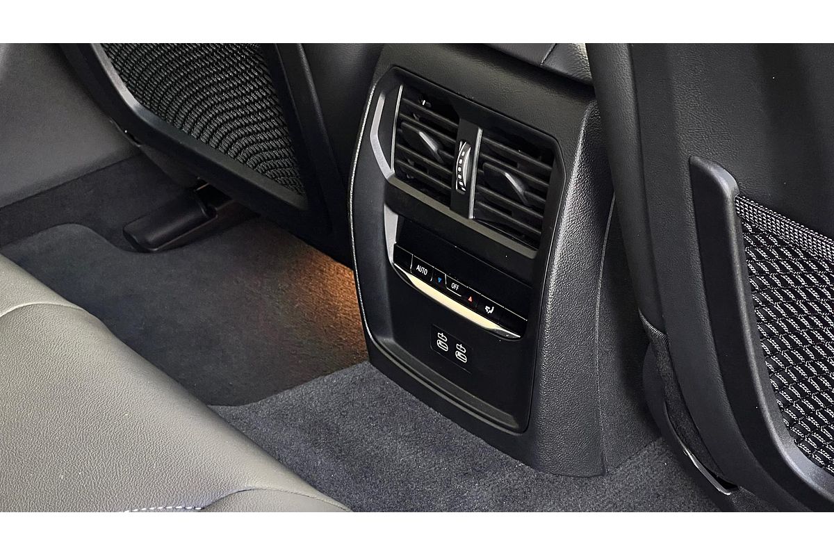 2024 BMW i4 eDrive35 G26