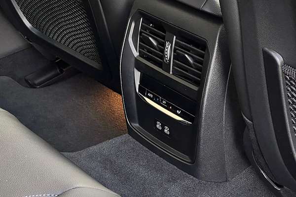 2024 BMW i4 eDrive35 G26