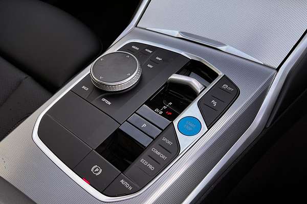 2024 BMW i4 eDrive35 G26